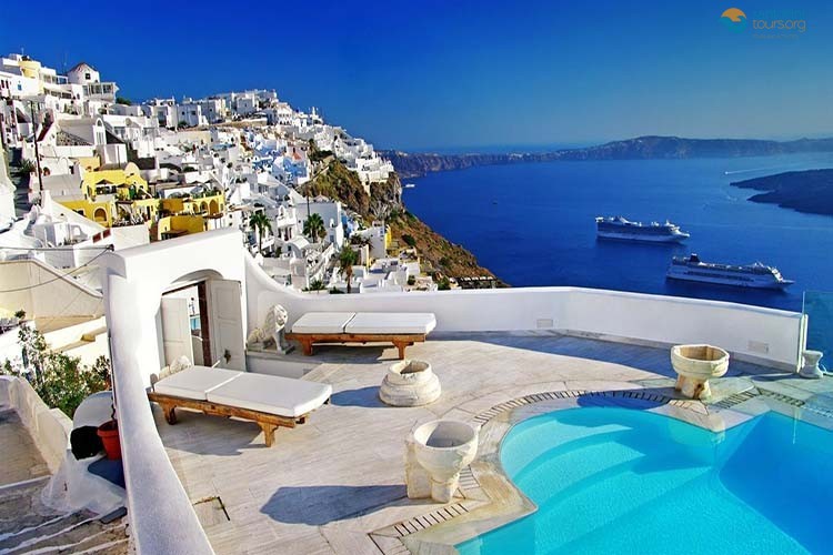 idyllic-isles-of-Greece