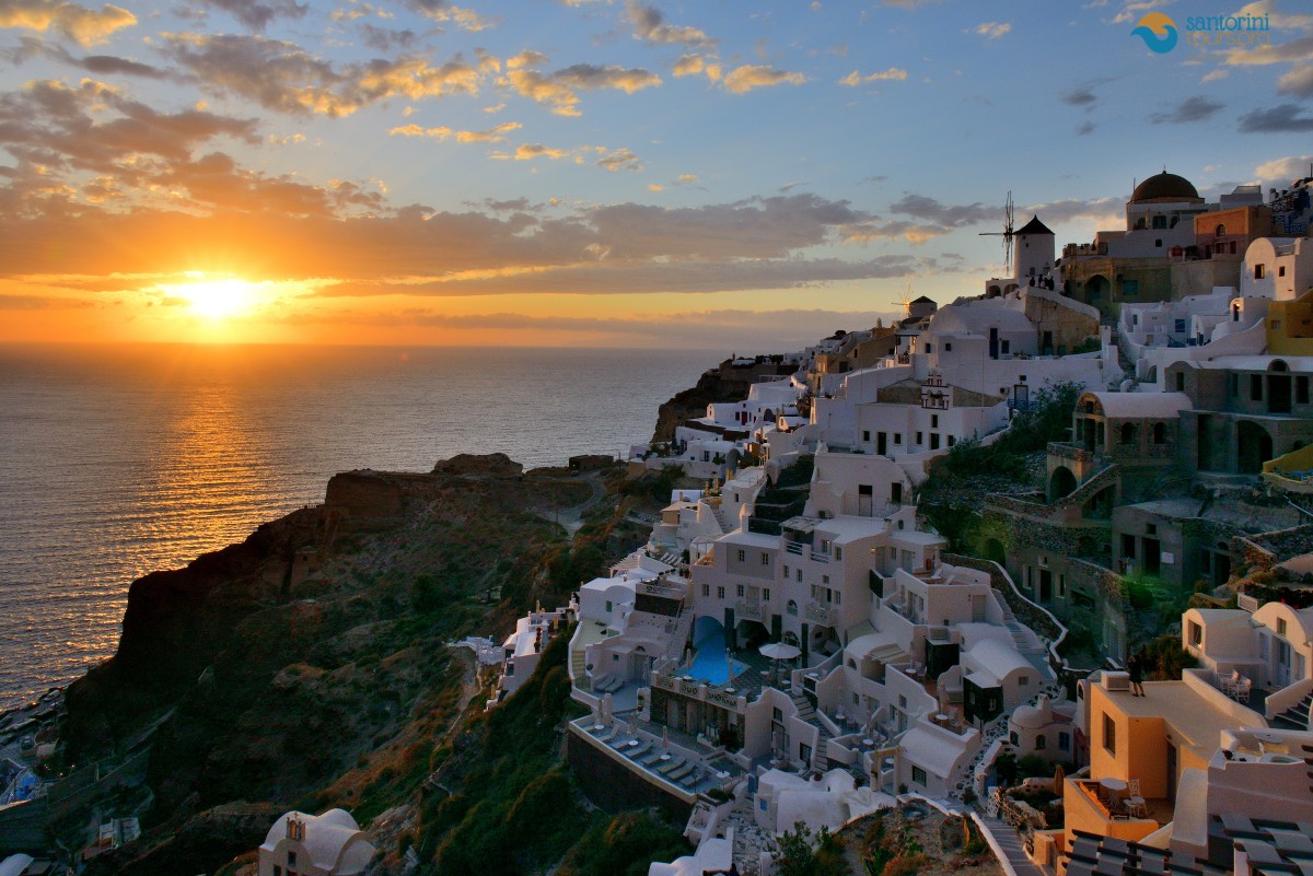 three-days-in-santorini-2022-what-not-to-miss
